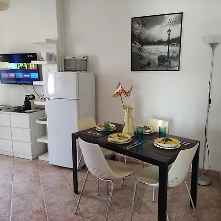 San Teodoro 度假居 圣特奥多罗