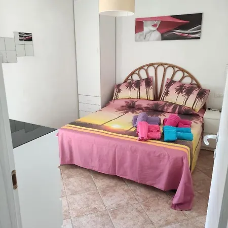 San Teodoro * San Teodoro